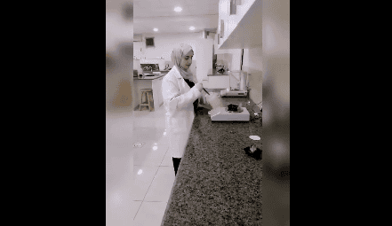 Graduate Mariam Hamed