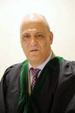 د. زكريا أنس العمري أ. مشارك.JPG